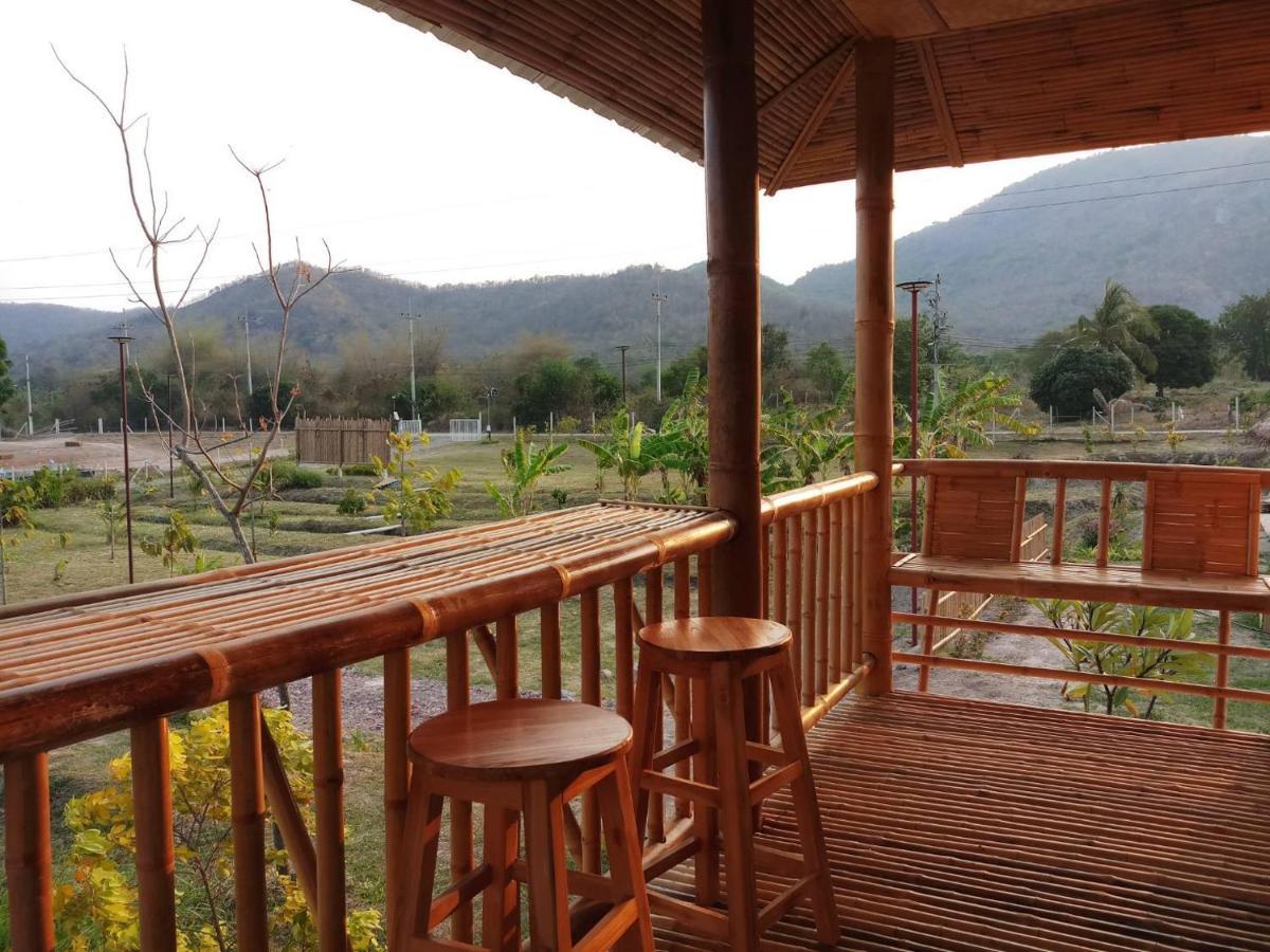 คูณ-เนื่อง ฟาร์ม สเตย์ หัวหิน Koon & Nueang Farm Stay Hua Hin Ban Bo Fai Dış mekan fotoğraf