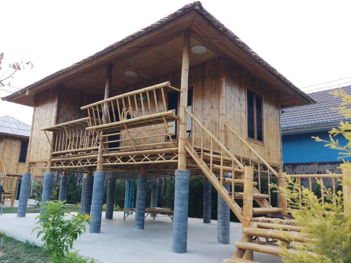 คูณ-เนื่อง ฟาร์ม สเตย์ หัวหิน Koon & Nueang Farm Stay Hua Hin Ban Bo Fai Dış mekan fotoğraf
