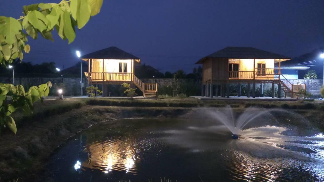คูณ-เนื่อง ฟาร์ม สเตย์ หัวหิน Koon & Nueang Farm Stay Hua Hin Ban Bo Fai Dış mekan fotoğraf