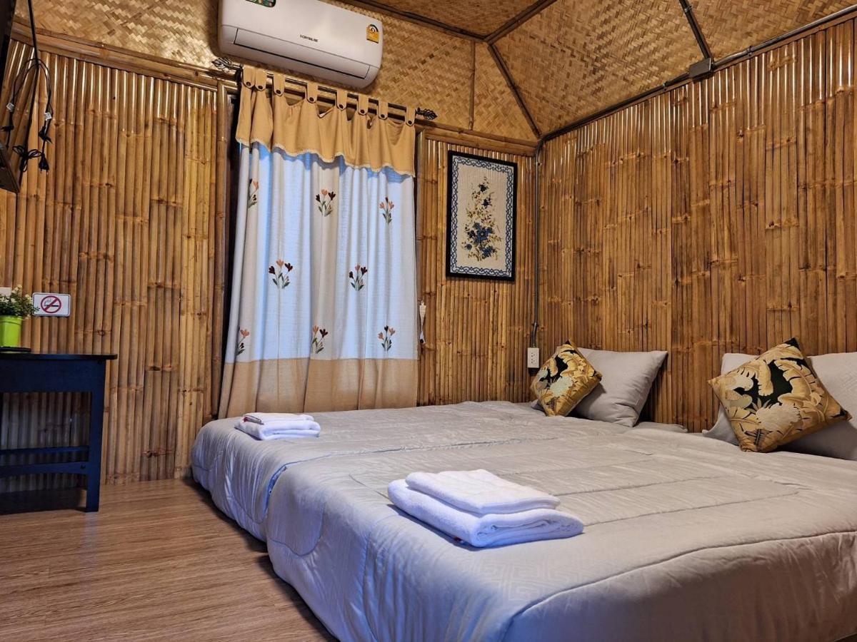คูณ-เนื่อง ฟาร์ม สเตย์ หัวหิน Koon & Nueang Farm Stay Hua Hin Ban Bo Fai Dış mekan fotoğraf
